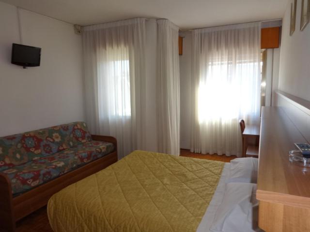 Al Bersagliere Hotel Noale Luaran gambar